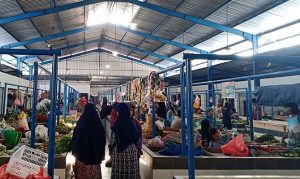 The new Blambangan market makes traders happy