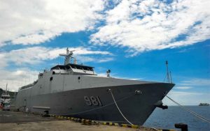 KRI Karang Pilang Alerted to Safeguard Bali and Lombok Waters During Elections