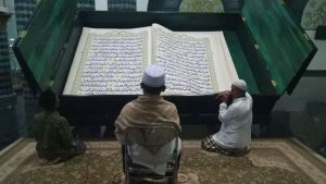 Tadarus Alquran Raksasa di Masjid Agung Baiturrahman