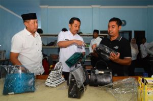 Wow, Tas Kulit Ular dari Banyuwangi Tembus Pasar Asia dan Eropa