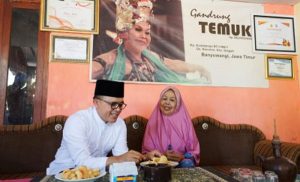 Ahead of the Gandrung Sewu Festival, Banyuwangi Regent Meets Maestro Dancer Meets Misti