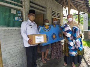 Tangani Covid-19, Kecamatan Sempu Optimalkan ‘Gentong Seribu’