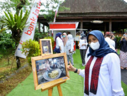 One of the Largest Coffee Producers in East Java, Banyuwangi Promote Through Photo Coffee