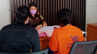 Mediasi Buntu, Polsek Muncar Limpahkan Tersangka Penganiayaan ke Jaksa