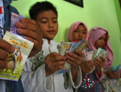 5 Cara Sopan untuk Meminta Angpau Saat Lebaran, Kuncinya Ada Di Nomor 4