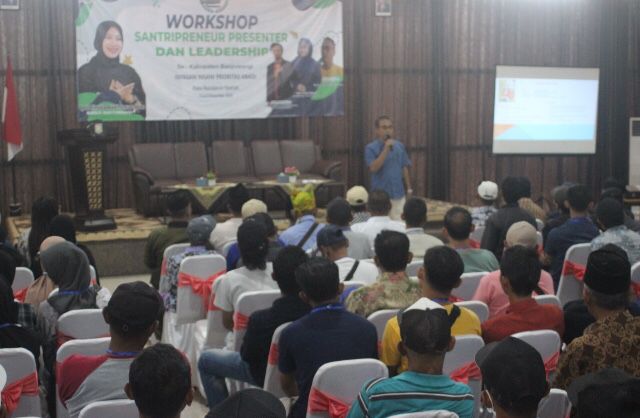 workshop-santripreneur:-membangkitkan-semangat-berwirausaha-dan-leadership-di-banyuwangi