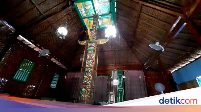 mengenal-salah-satu-masjid-tertua-di-indonesia,-berdiri-sejak-abad-13