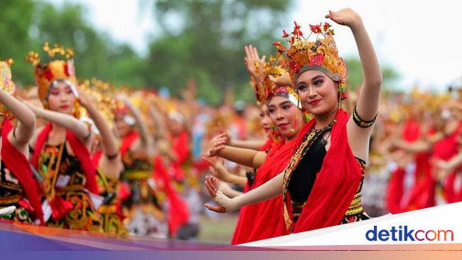 Mengenal Tari Gandrung, Sejarah, dan Pelaksanaannya