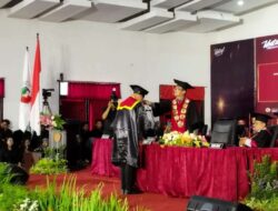 New Graduates Must Be Pioneers and Inspirators in Society