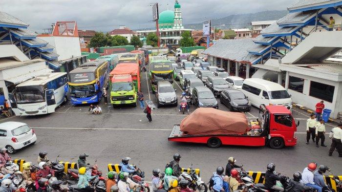 Ketapang-port-will-be-sterilized-from-uninterested-people,-demi-kenyamanan-dan-cegah-calo-–-tribunjatim.com