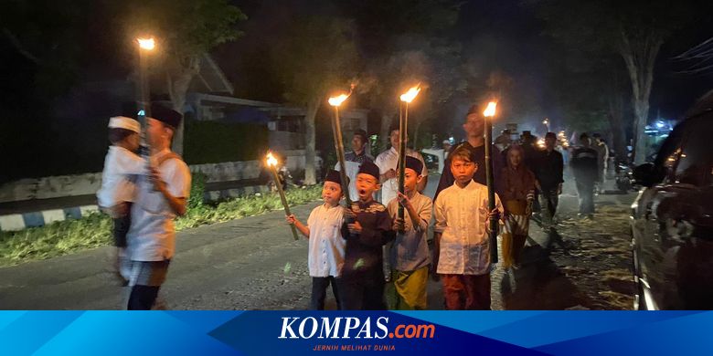 melihat-tradisi-oncor-oncoran-di-malam-tahun-baru-islam-di-banyuwangi