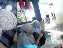 Turn thread into decoration, Success in helping increase husband's income