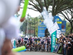 Deputy Chief of PB ISSI Releases First Stage of Tour de Banyuwangi Ijen