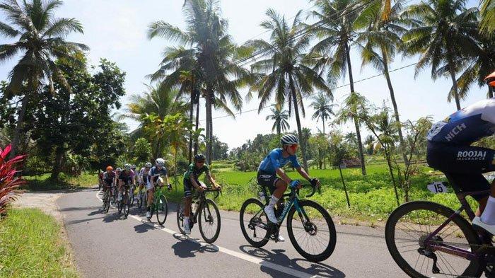 ajang-tour-de-banyuwangi-ijen-2024-disebut-sebagai-salah-satu-yang-terbaik-di-asia-–-tribunjatim.com