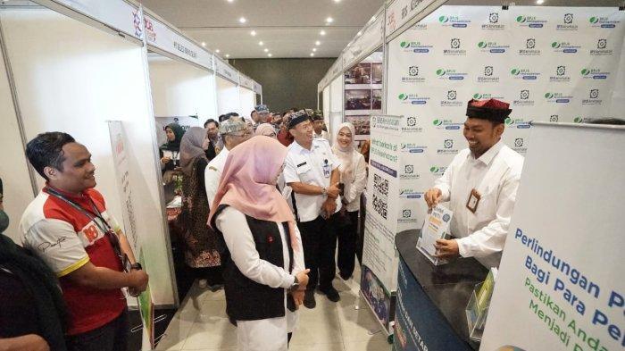 banyuwangi-job-fair-resmi-dibuka,-ada-1900-lowongan-kerja,-diikuti-61-perusahaan-–-tribunjatim.com