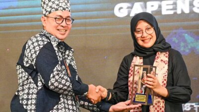 Rohman-Akbar-returns-to-lead-Gapensi-Banyuwangi,-regent-ipuk-reminds-technology-update