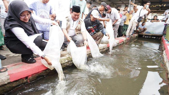 cerita-kampung-di-banyuwangi-sulap-saluran-air-yang-bau-dan-penuh-sampah,-jadi-kolam-ikan-jernih-–-tribunjatim.com