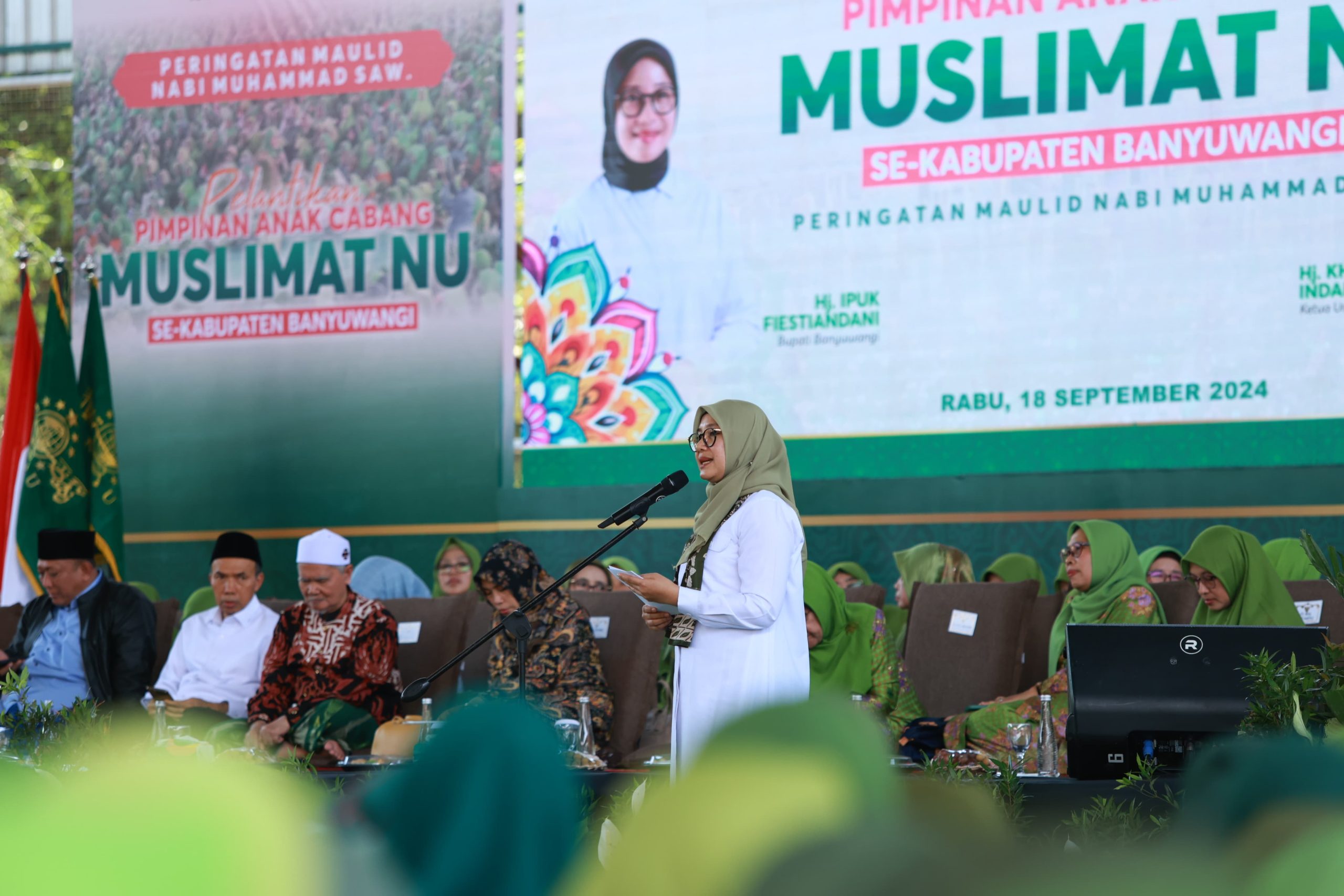 hadiri-pelantikan-pac-muslimat-nu,-bupati-ipuk-ajak-bangun-banyuwangi