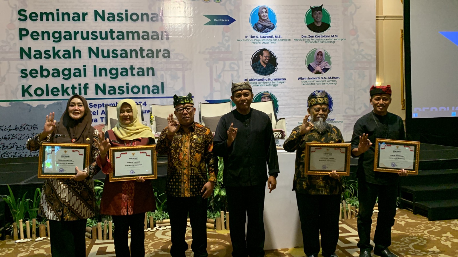 lontar-sri-tanjung-resmi-ditetapkan-sebagai-ingatan-kolektif-nasional-(ikon)