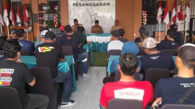 begini-respon-camat-pesanggaran-soal-ratusan-karyawan-tambang-emas-tumpang-pitu-terancam-pecat