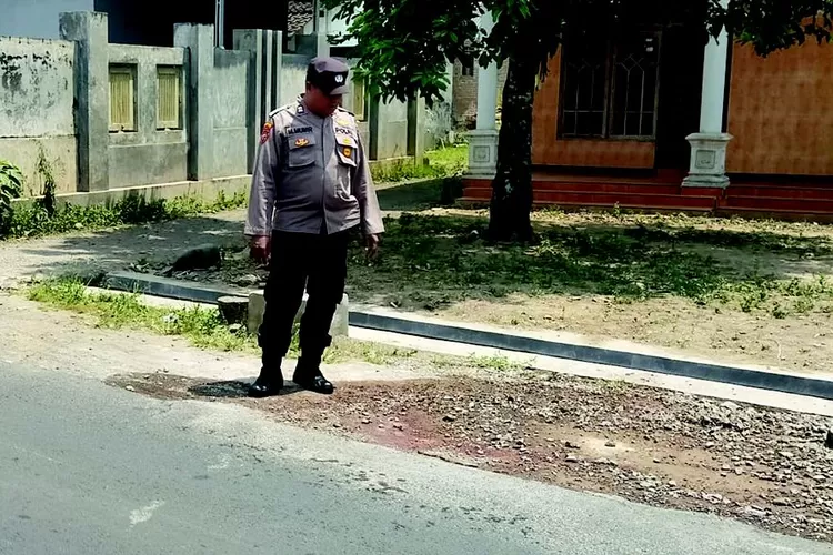 Tiga Pemotor Tabrakan di Depan MTs Gambiran, Warga Genteng Banyuwangi Meninggal Dunia