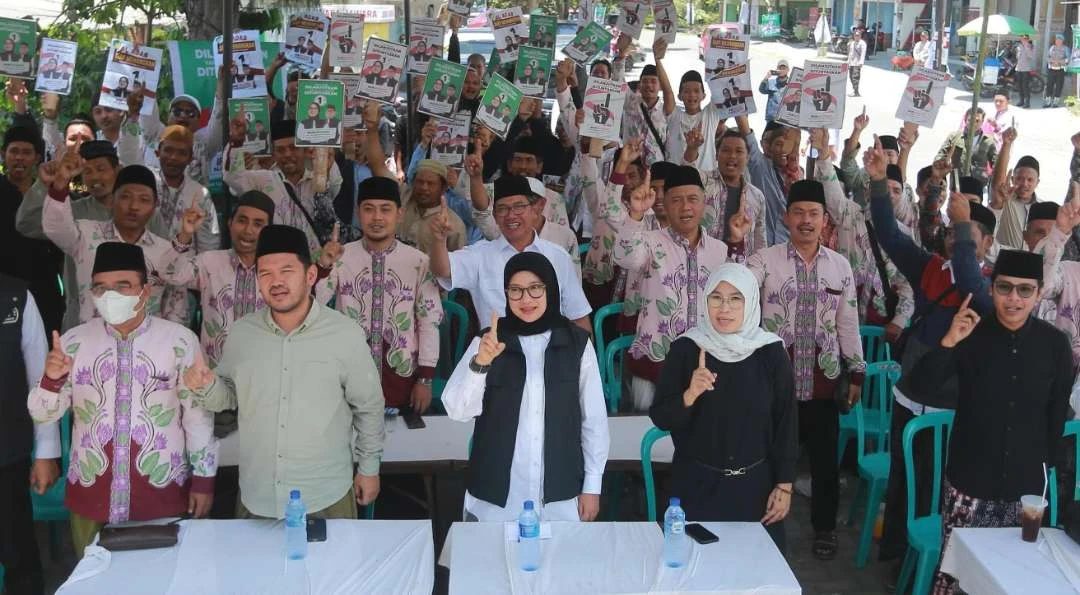 al-adab-deklarasi-untuk-mendukung-ipuk-mujiono-di-pilkada-banyuwangi-2024