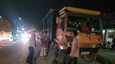 kecelakaan-truk-di-depan-spbu-kalibaru,-tidak-ada-korban-jiwa