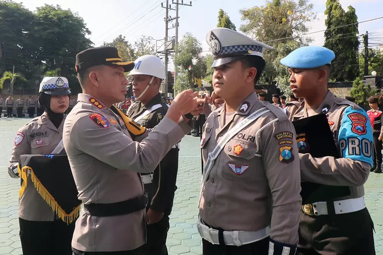 polresta-banyuwangi-ungkap-8-jenis-pelanggaran-yang-jadi-target-utama-operasi-zebra-semeru